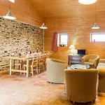 Le Cellier, 2 Bedrooms, 6 Persons - Fr-1-306-891 Le Cellier