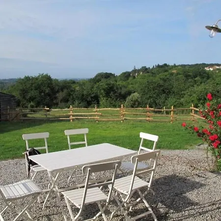 Le Cellier, 2 Bedrooms, 6 Persons - Fr-1-306-891 Hébergement de vacances