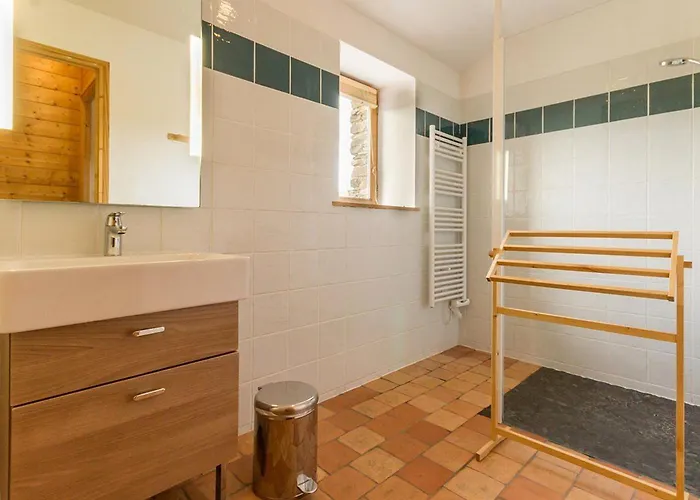 Hébergement de vacances Le Cellier, 2 Bedrooms, 6 Persons - Fr-1-306-891